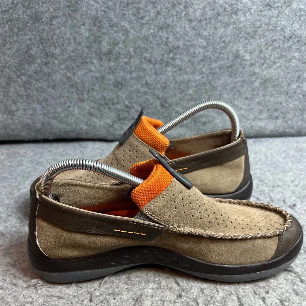 Crocs Thompson Low Mens Brown Suede Perforated Slip On Comfort Loafers Size 8